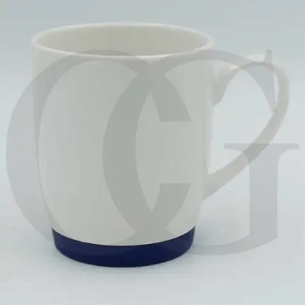 Elegant white mug