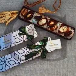 Chocolate Dates Box