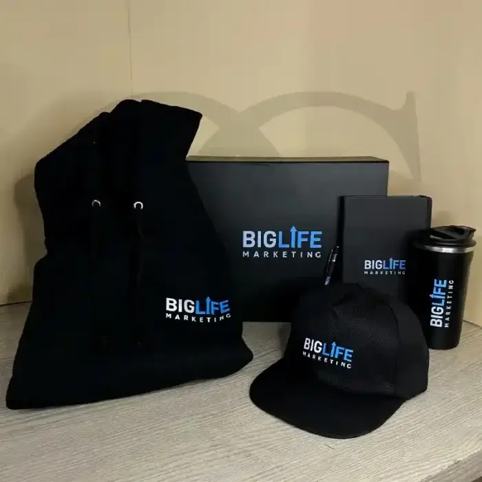 Motivational corporate gift box curated to inspire and appreciate employees.