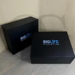 Motivational corporate gift box curated to inspire and appreciate employees.