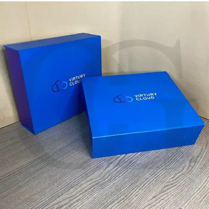 Corporate gift box promoting growth mindset with curated inspirational and premium items.