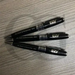 Signature Brew Tumbler - Premium insulated tumbler for coffee and beverages.